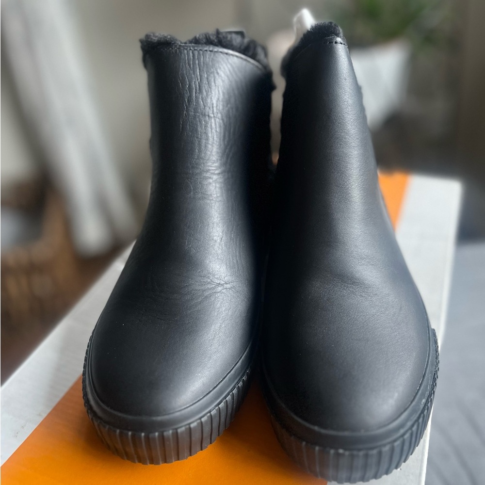 Timberland Black Winter Boots Skyla Bay warm pull on